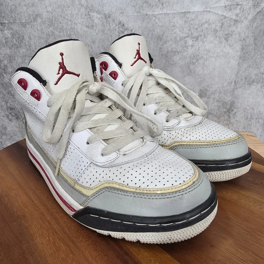 Jordan C-Series Basketball‎ Shoes Mens 9 White Red Sneakers Casual 428835-101